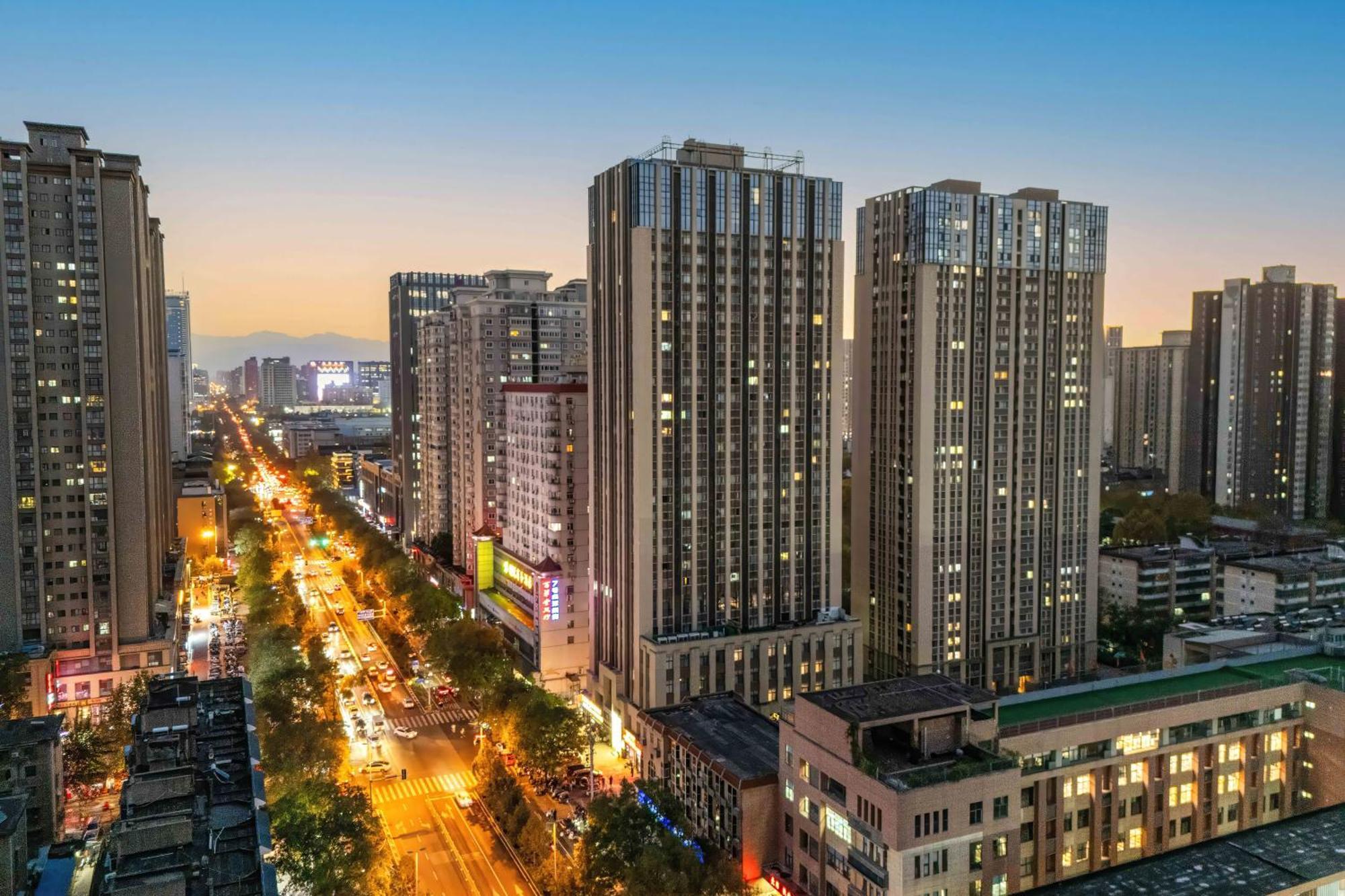 Hesu Designer Hotel & Suites -Near Xi'An Drum Tower And Yongning Gate -Free Laundry Luggage Storage -Kitty Cafe With Freshly Ground Coffee -24H Front Desk -English Service Bagian luar foto