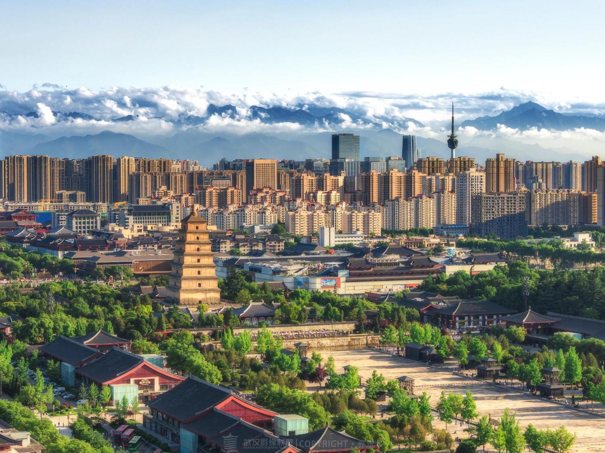 Hesu Designer Hotel & Suites -Near Xi'An Drum Tower And Yongning Gate -Free Laundry Luggage Storage -Kitty Cafe With Freshly Ground Coffee -24H Front Desk -English Service Bagian luar foto