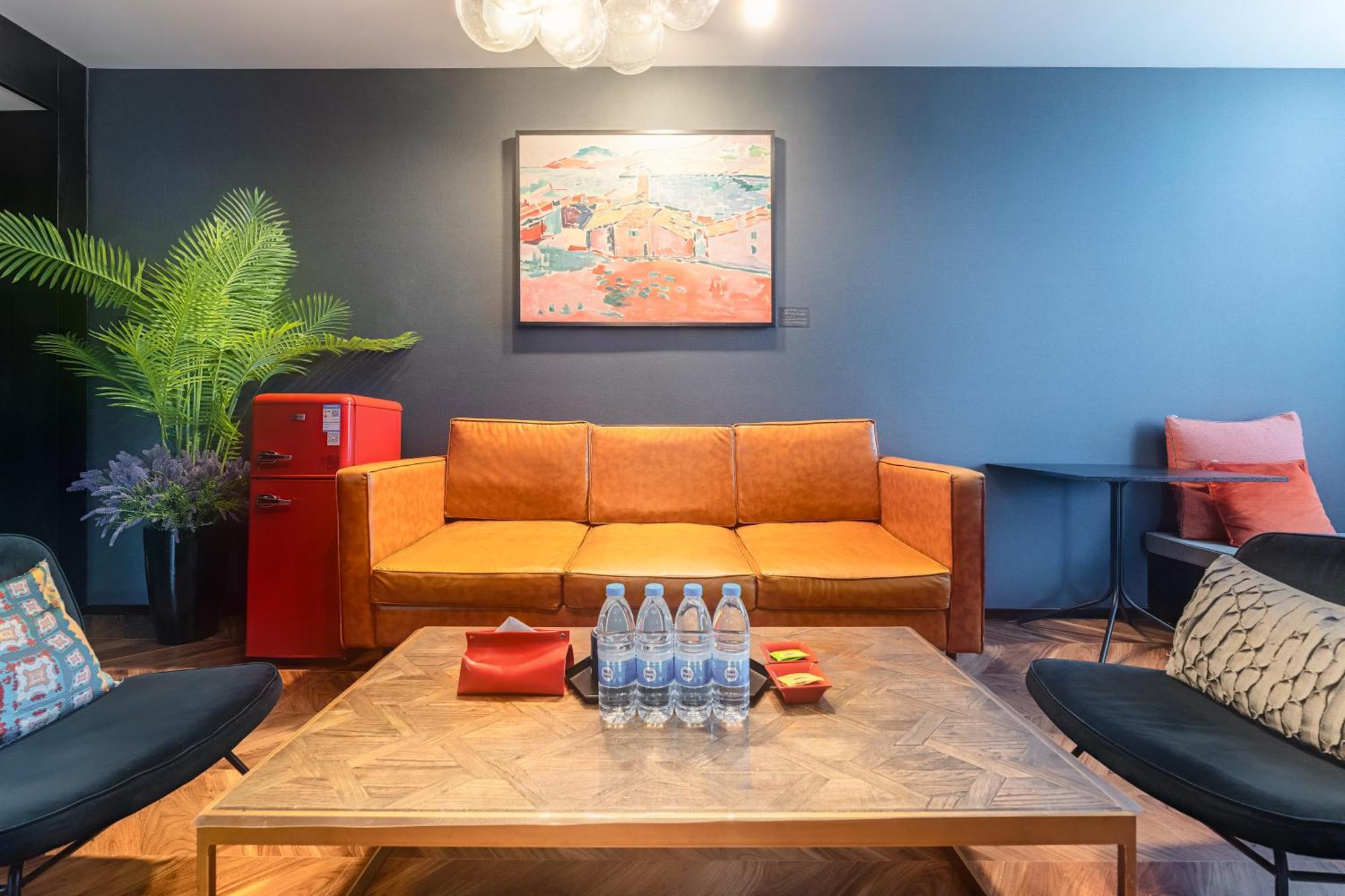 Hesu Designer Hotel & Suites -Near Xi'An Drum Tower And Yongning Gate -Free Laundry Luggage Storage -Kitty Cafe With Freshly Ground Coffee -24H Front Desk -English Service Bagian luar foto