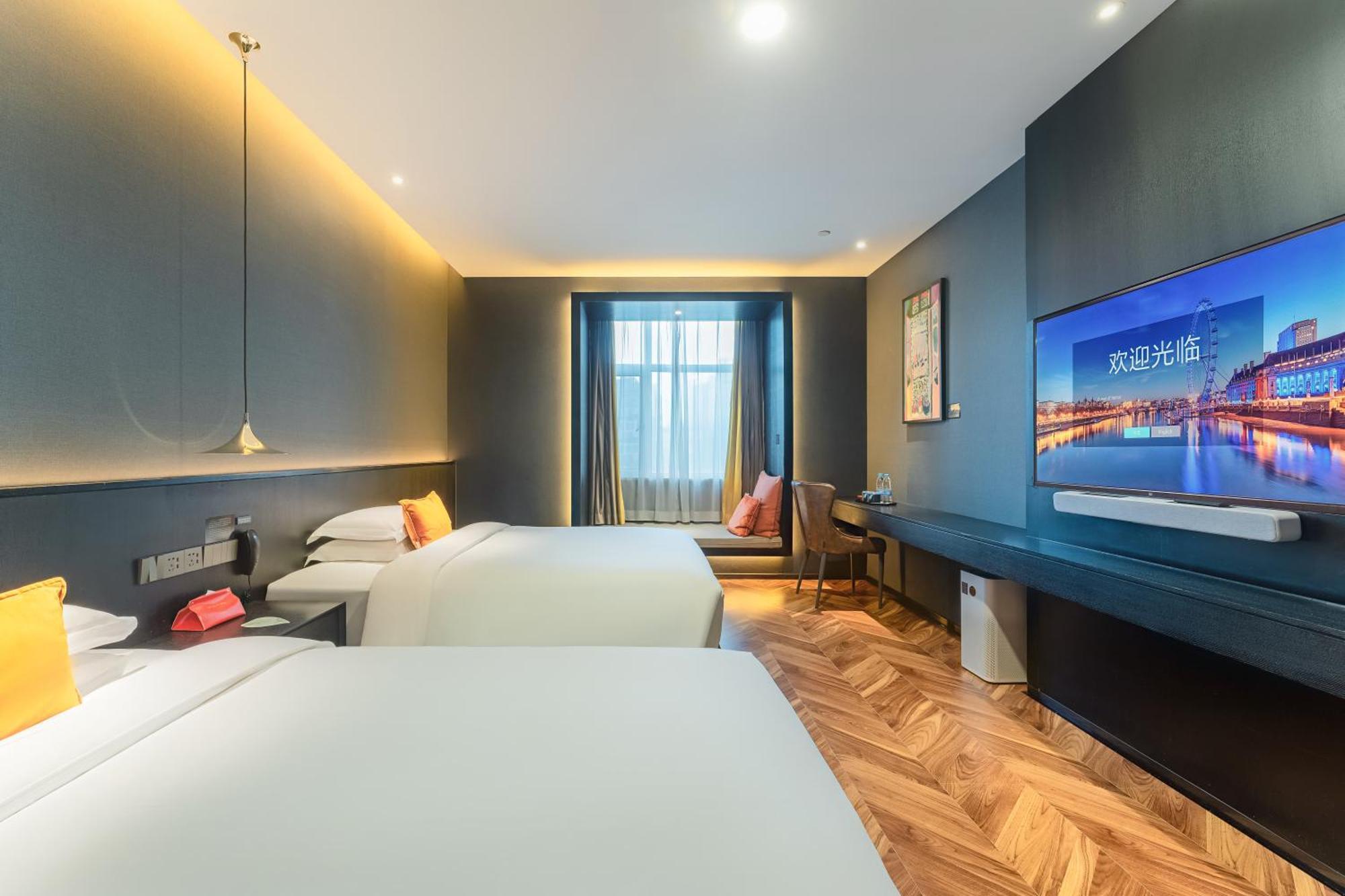 Hesu Designer Hotel & Suites -Near Xi'An Drum Tower And Yongning Gate -Free Laundry Luggage Storage -Kitty Cafe With Freshly Ground Coffee -24H Front Desk -English Service Bagian luar foto